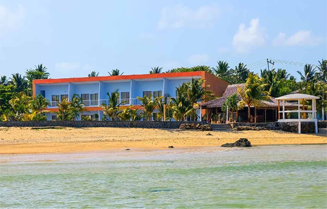 Turtle Beach Hotel Ujunggenteng Ngoại thất bức ảnh