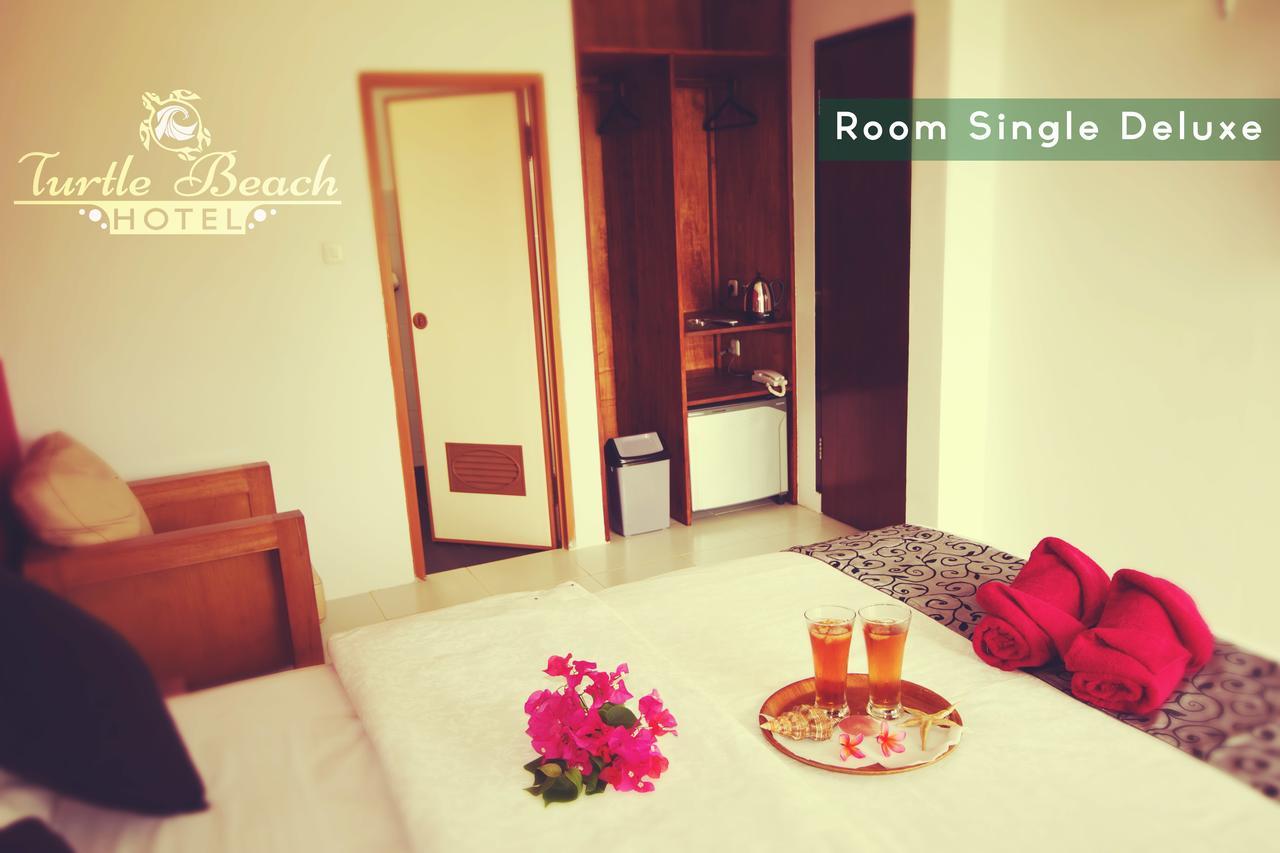 Turtle Beach Hotel Ujunggenteng Ngoại thất bức ảnh